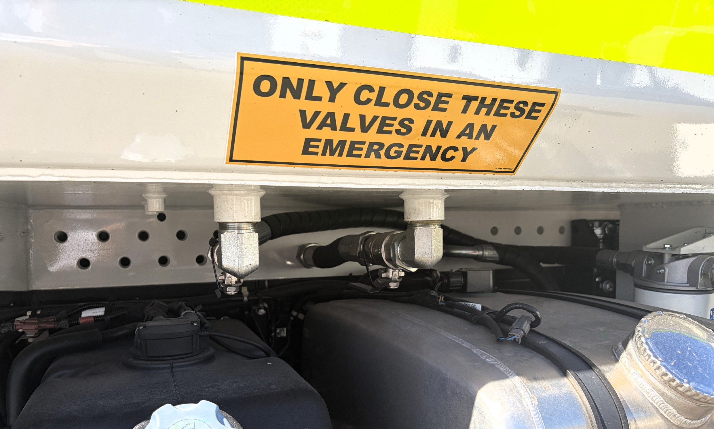2026 ISUZU FVZ 260-300 AT R46 6 SP AUTOMATIC WATER TRUCK