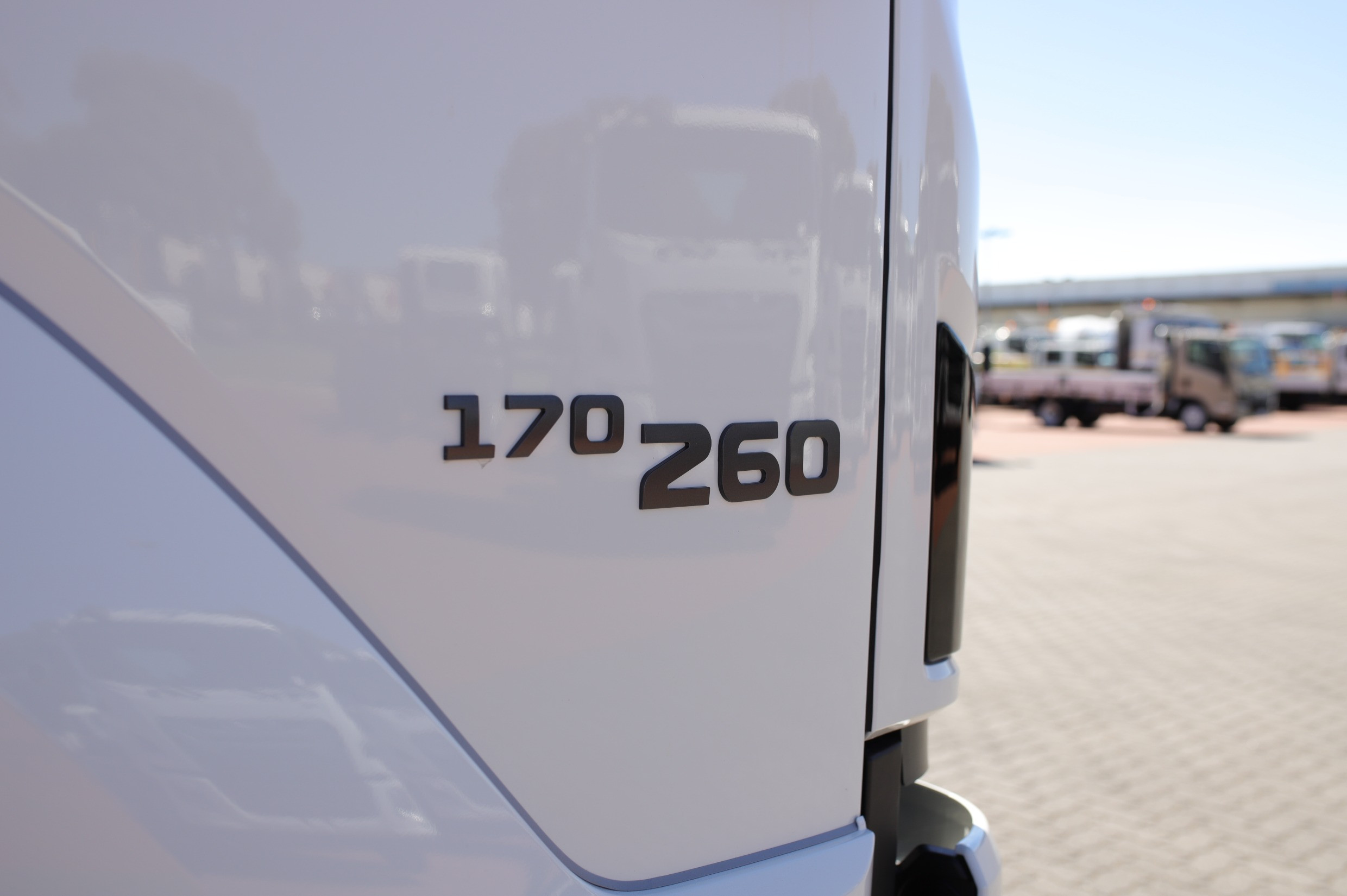 2026 ISUZU FVR 170-300 AT 6 SP AUTOMATIC TRAY