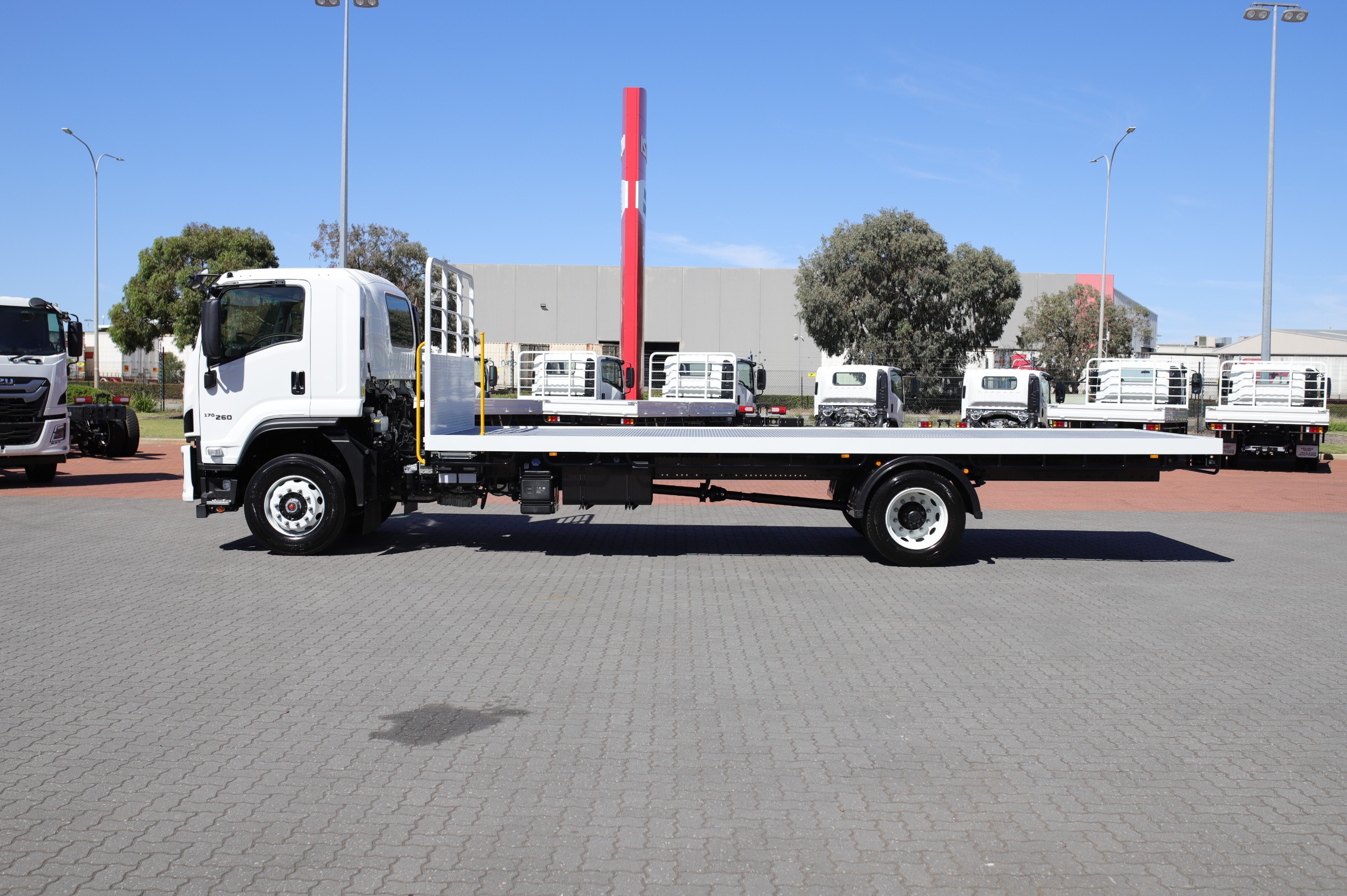 2026 ISUZU FVR 170-300 AT 6 SP AUTOMATIC TRAY