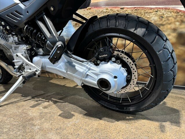 2024 MOTO GUZZI V100 STELVIO ARAS ROAD