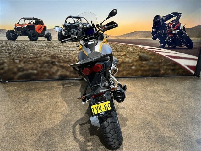2024 MOTO GUZZI V100 STELVIO ARAS ROAD