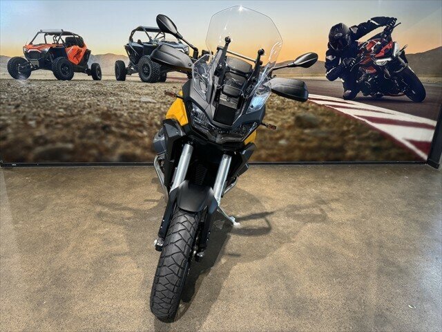 2024 MOTO GUZZI V100 STELVIO ARAS ROAD