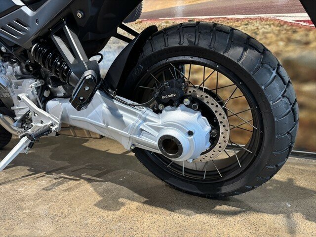 2024 MOTO GUZZI V100 STELVIO ARAS ROAD