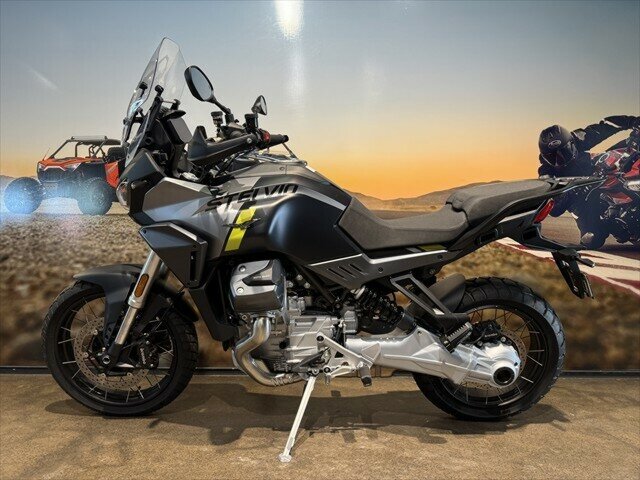 2024 MOTO GUZZI V100 STELVIO ARAS ROAD