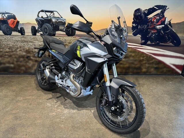 2024 MOTO GUZZI V100 STELVIO ARAS ROAD