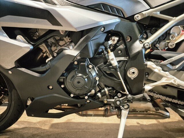 2025 BMW M 1000 RR SPORTS