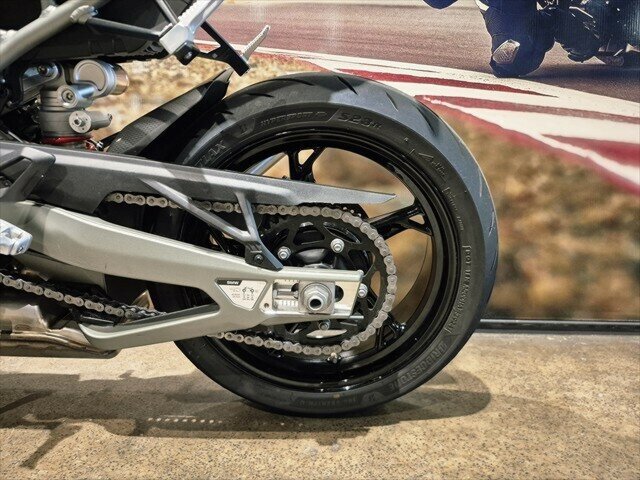 2025 BMW M 1000 RR SPORTS