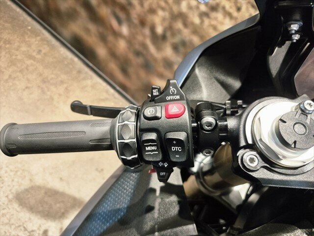 2025 BMW M 1000 RR SPORTS