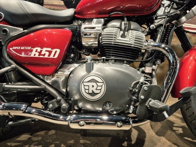 2025 ROYAL ENFIELD SUPER METEOR 650 ROAD