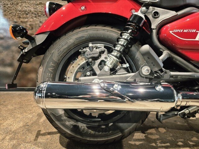 2025 ROYAL ENFIELD SUPER METEOR 650 ROAD