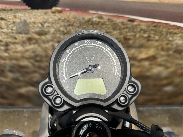 2024 TRIUMPH SPEED TWIN 900 ROAD