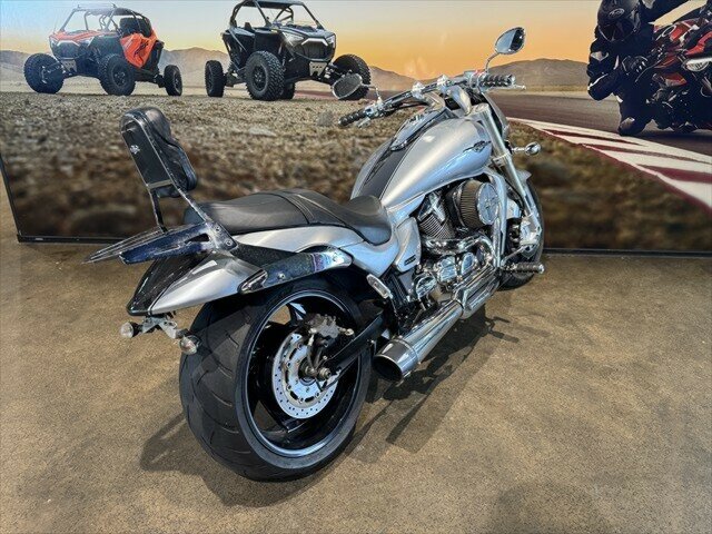 2013 SUZUKI VZR 1800 BOULEVARD (M109R) CRUISER