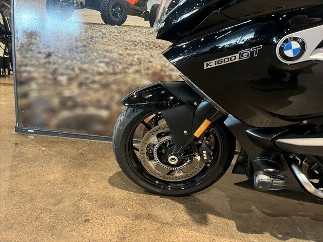 2022 BMW K 1600 GT ROAD