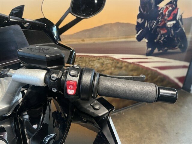 2022 BMW K 1600 GT ROAD
