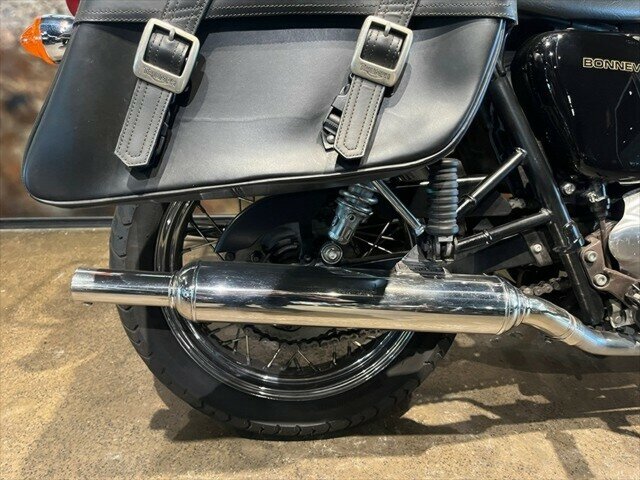 2006 TRIUMPH BONNEVILLE T100 ROAD