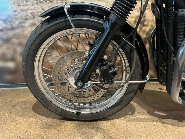 2006 TRIUMPH BONNEVILLE T100 ROAD