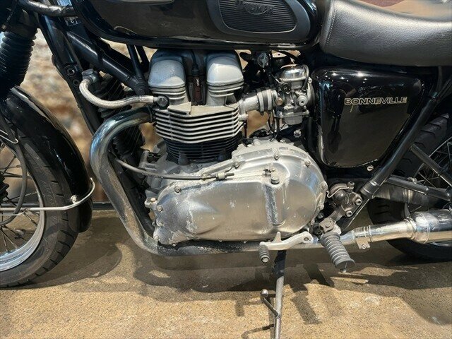 2006 TRIUMPH BONNEVILLE T100 ROAD