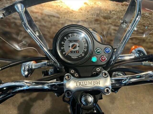 2006 TRIUMPH BONNEVILLE T100 ROAD
