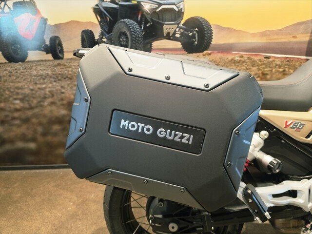 2025 MOTO GUZZI V85 TT TRAVEL DUAL SPORTS
