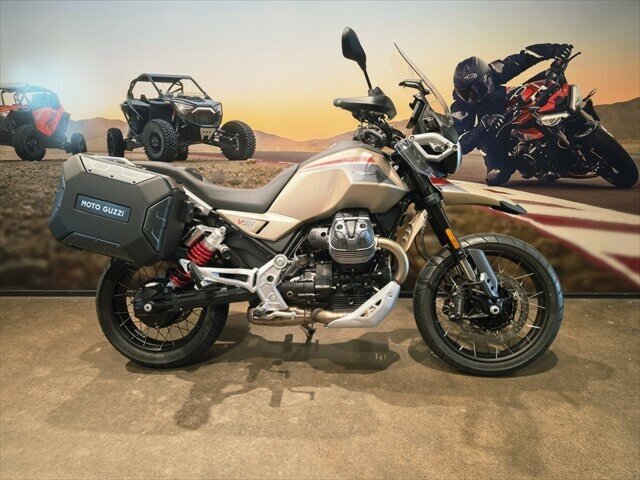 2025 MOTO GUZZI V85 TT TRAVEL DUAL SPORTS