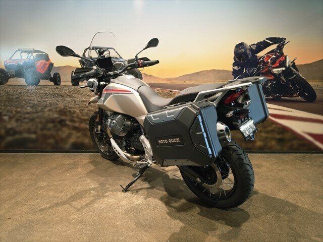 2025 MOTO GUZZI V85 TT TRAVEL DUAL SPORTS