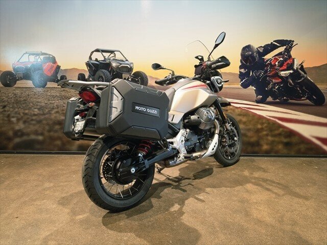 2025 MOTO GUZZI V85 TT TRAVEL DUAL SPORTS