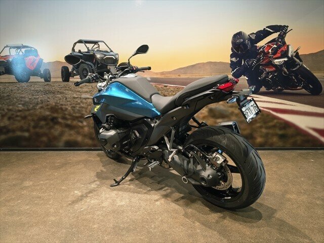 2025 BMW R 1300 R EXCLUSIVE ROAD