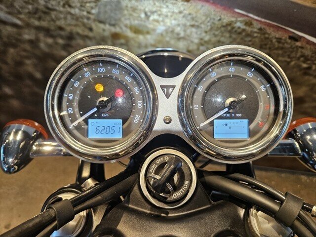 2018 TRIUMPH BONNEVILLE T120 ROAD