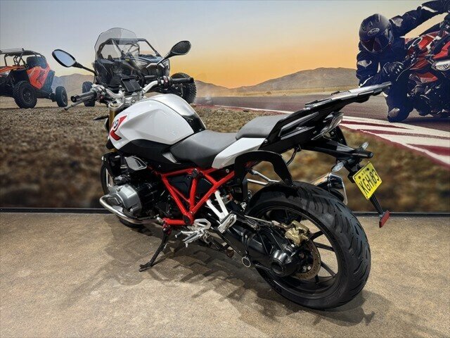 2016 BMW R1200R SPORTS