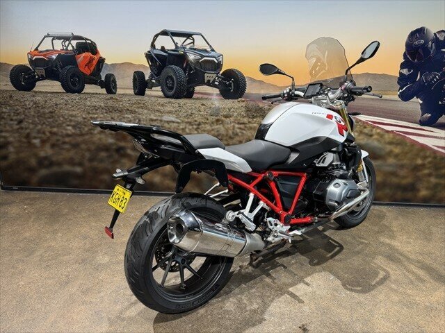 2016 BMW R1200R SPORTS