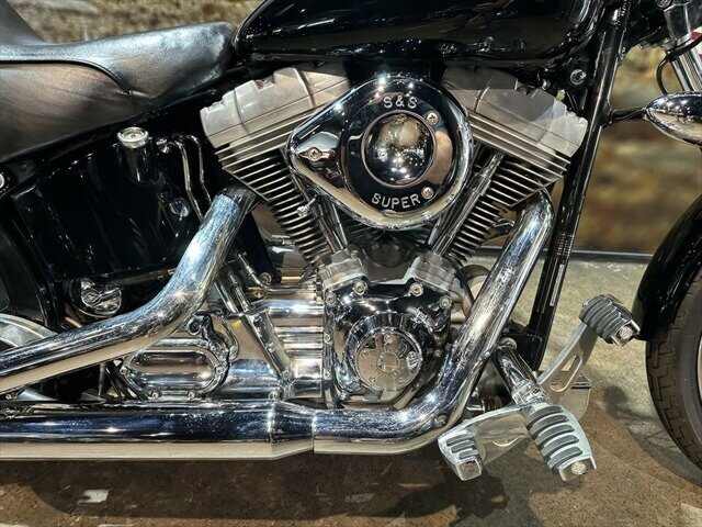 2004 HARLEY-DAVIDSON FXST SOFTAIL CRUISER