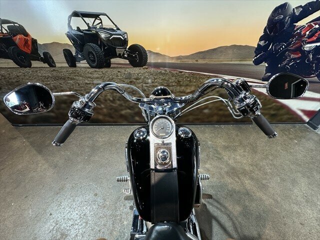 2004 HARLEY-DAVIDSON FXST SOFTAIL CRUISER