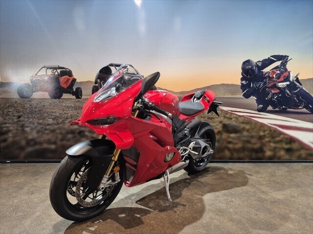 2024 DUCATI PANIGALE V4 S SPORTS