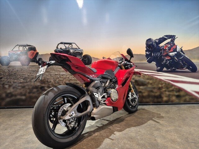 2024 DUCATI PANIGALE V4 S SPORTS