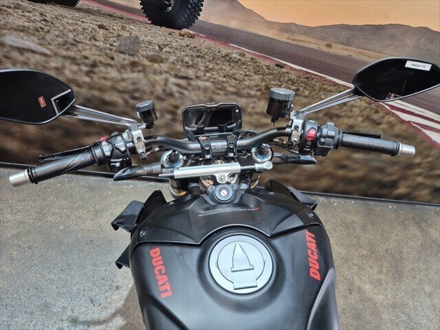 2024 DUCATI STREETFIGHTER V4 S SPORTS