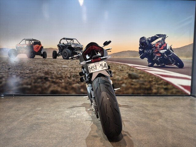 2024 DUCATI STREETFIGHTER V4 S SPORTS