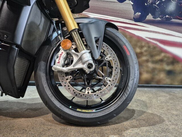 2024 DUCATI STREETFIGHTER V4 S SPORTS