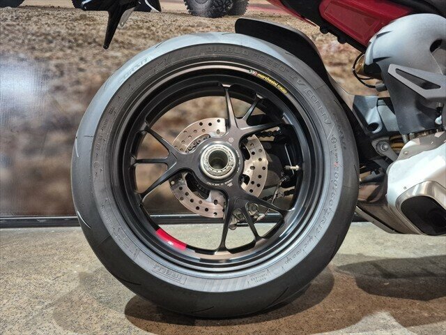 2024 DUCATI STREETFIGHTER V4 S SPORTS
