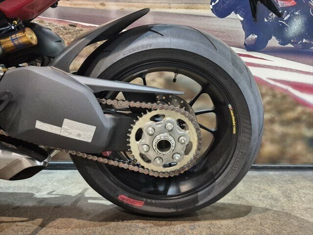 2024 DUCATI STREETFIGHTER V4 S SPORTS