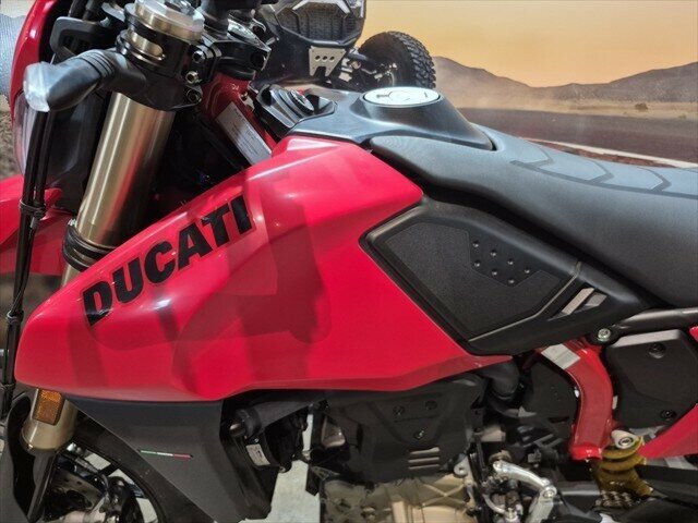 2024 DUCATI HYPERMOTARD 950 DUAL SPORTS