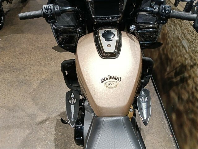 2021 INDIAN CHALLENGER LIMITED ROAD