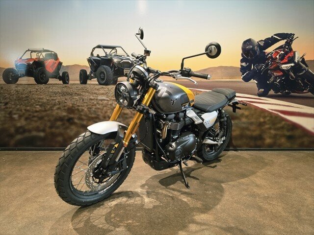 2026 TRIUMPH SCRAMBLER 900 ROAD