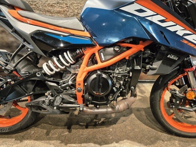 2024 KTM 390 DUKE ROAD