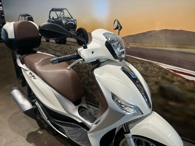 2016 PIAGGIO MEDLEY i-Get 150 S SCOOTER