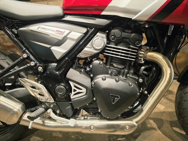 2026 TRIUMPH THRUXTON 400 ROAD