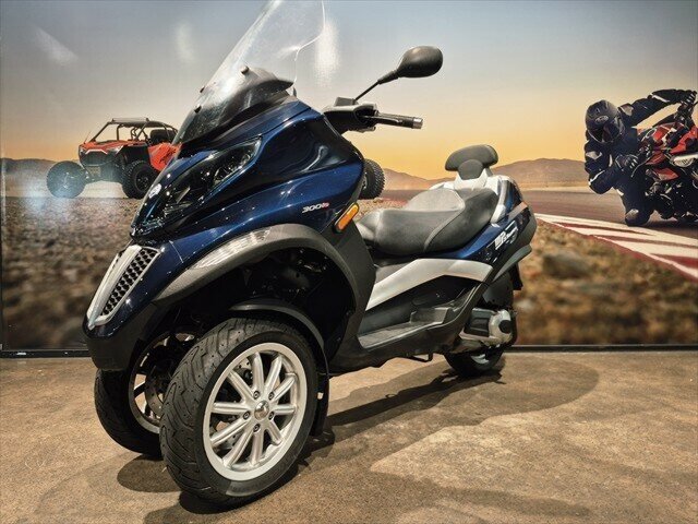 2012 PIAGGIO MP3 300 SCOOTER