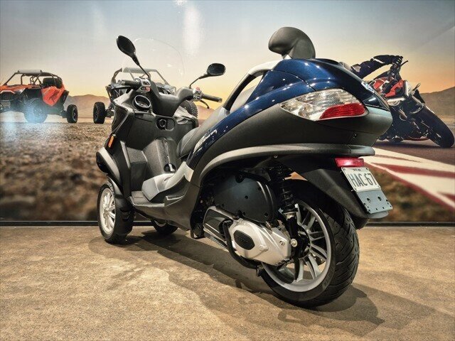 2012 PIAGGIO MP3 300 SCOOTER