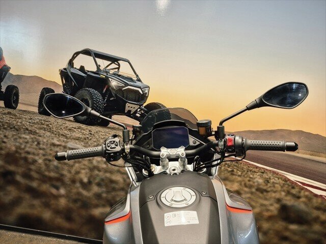 2023 MOTO GUZZI V100 MANDELLO ROAD