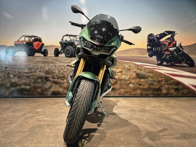2023 MOTO GUZZI V100 MANDELLO ROAD