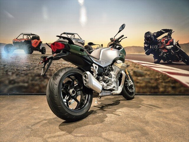 2023 MOTO GUZZI V100 MANDELLO ROAD